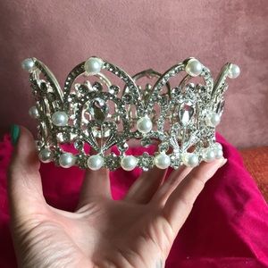 💎 Crystal & Pearl Crown 🪄